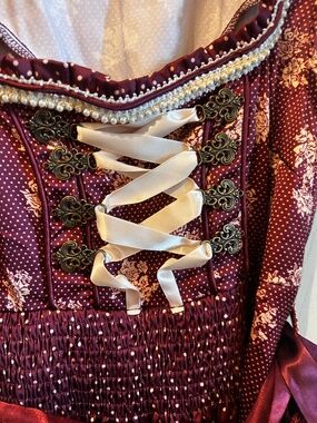 Beautiful Rein Faire Dress (S)